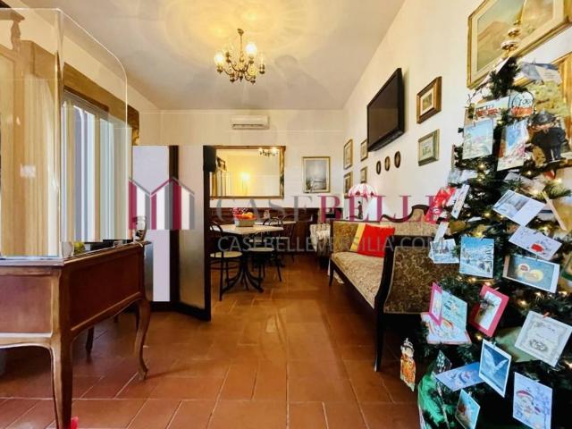 Villa in vendita a Viareggio LU