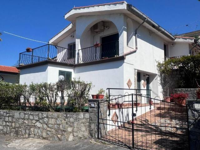 Villa in vendita a Vibonati SA