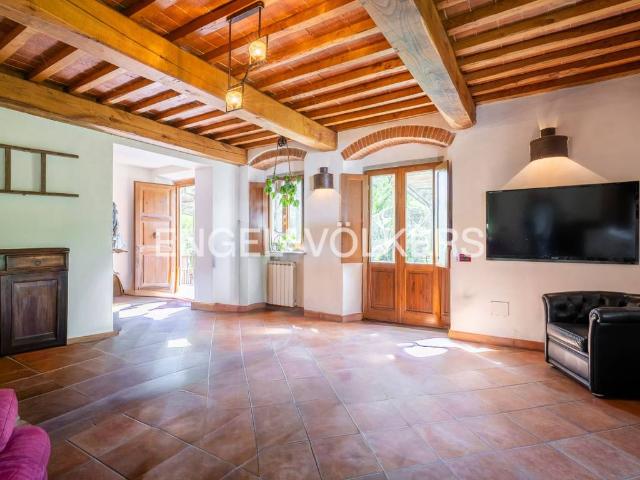 Villa in vendita a Vicchio FI