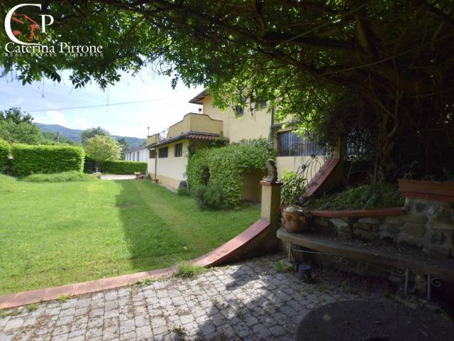 Villa in vendita a Vicchio FI