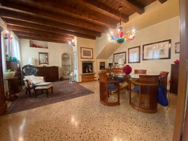 Villa in vendita a Vicenza VI