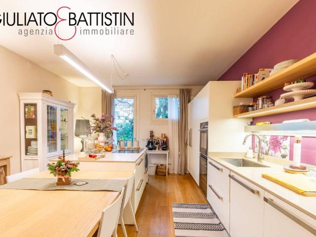 Villa in vendita a Vicenza VI