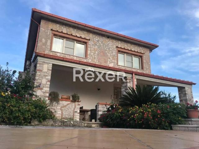 Villa in vendita a Vico del Gargano FG