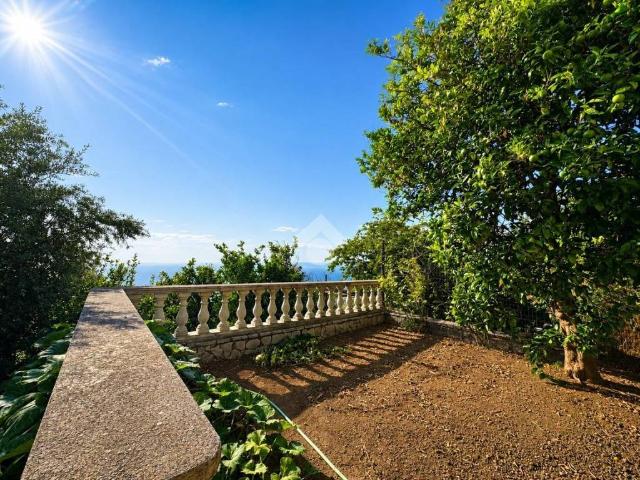 Villa in vendita a Vico Equense NA