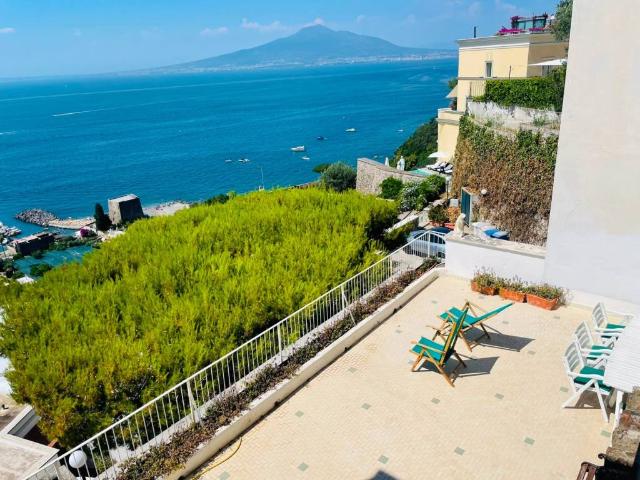 Villa in vendita a Vico Equense NA