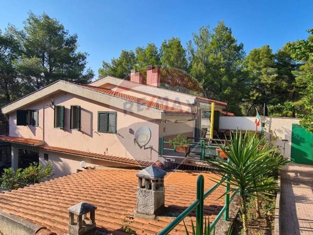 Villa in vendita a Vieste FG