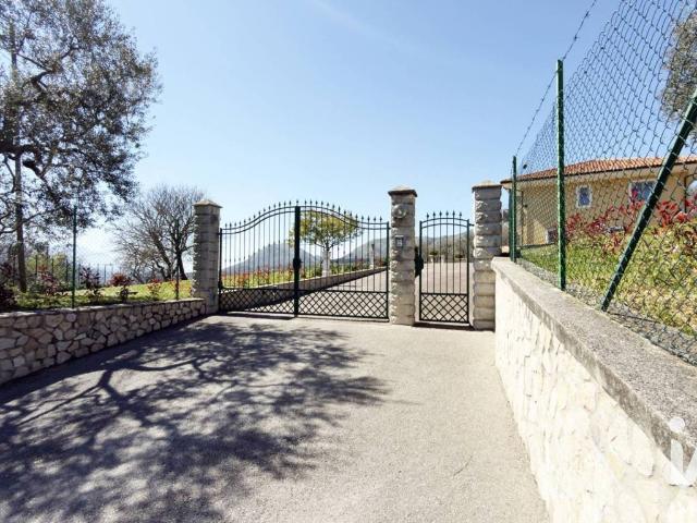 Villa in vendita a Vietri di Potenza PZ