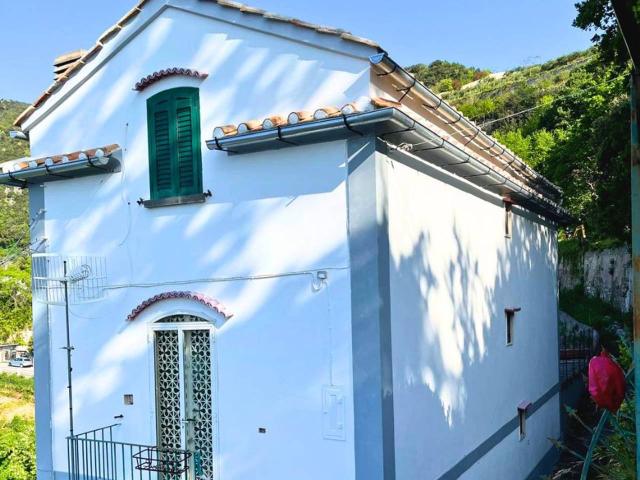 Villa in vendita a Vietri Sul Mare