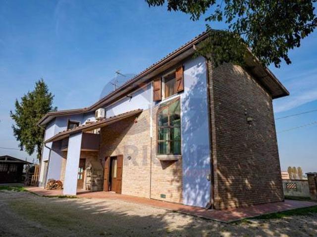 Villa in vendita a Vigarano Mainarda FE