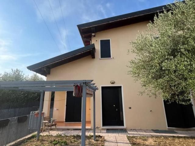 Villa in vendita a Vigasio VR