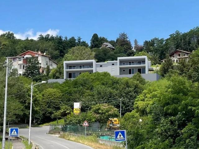 Villa in vendita a Viggiù VA