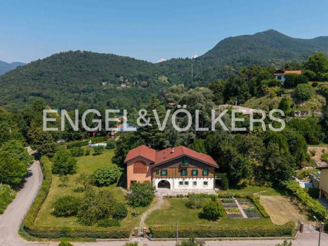 Villa in vendita a Viggiù VA