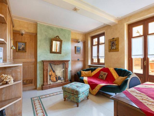 Villa in vendita a Trecate NO