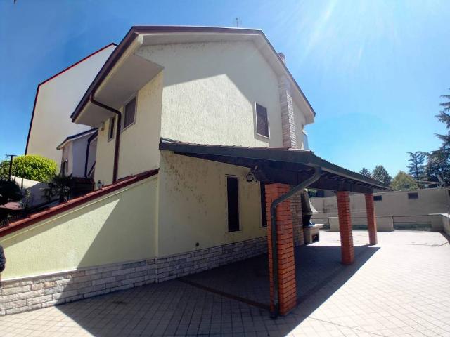 Villa in vendita a Vigevano PV
