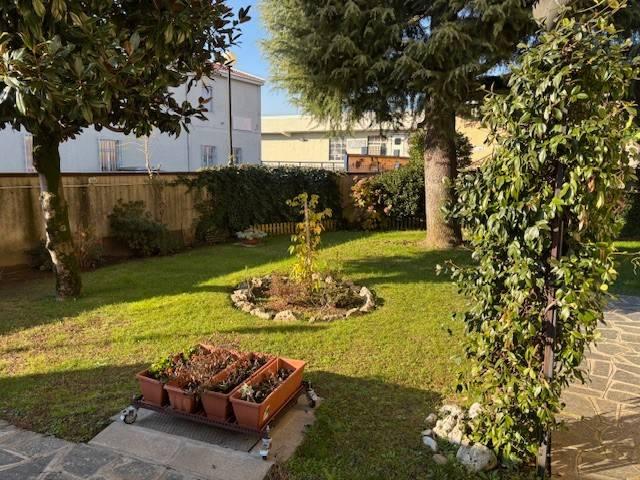 Villa in vendita a Vigevano PV