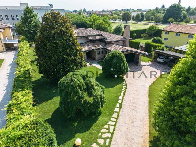 Villa in vendita a Vigonovo VE