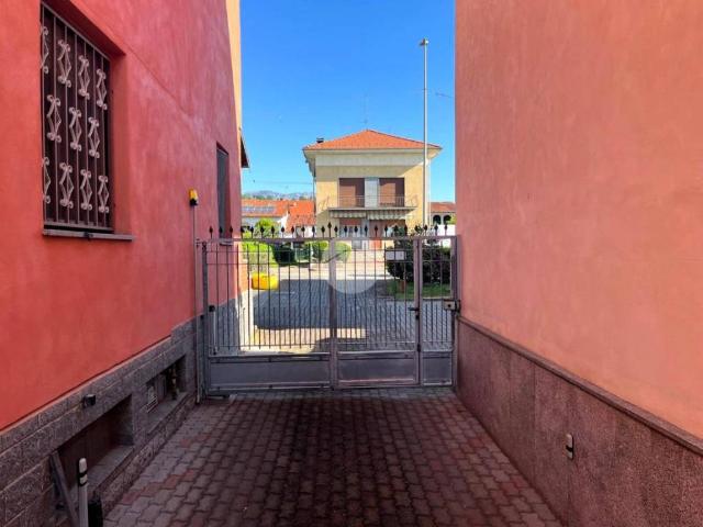 Villa in vendita a Vigliano Biellese BI