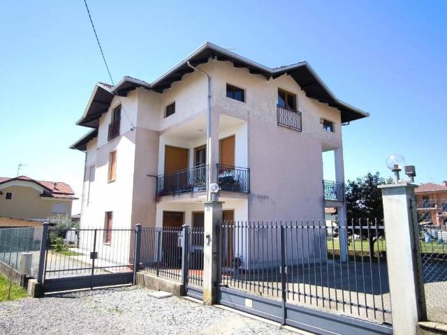 Villa in vendita a Vigliano Biellese BI