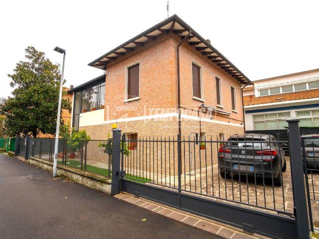 Villa in vendita a Vignola