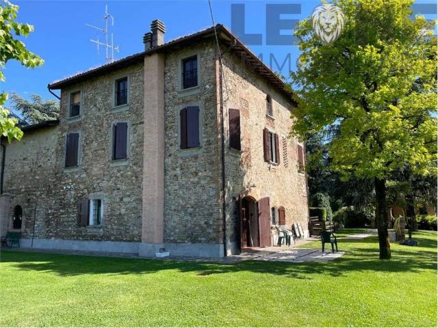Villa in vendita a Vignola MO