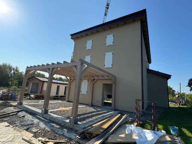 Villa in vendita a Vignola MO