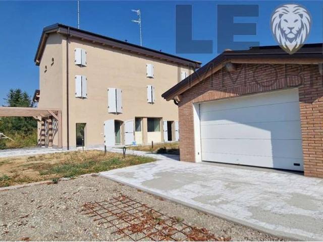 Villa in vendita a Vignola MO