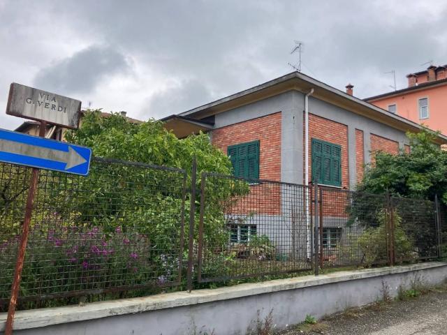 Villa in vendita a Vignole Borbera AL