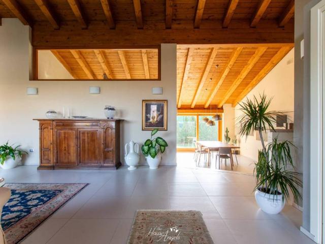 Villa in vendita a Vignolo CN