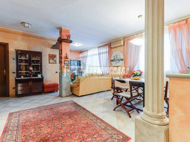 Villa in vendita a Vignate MI