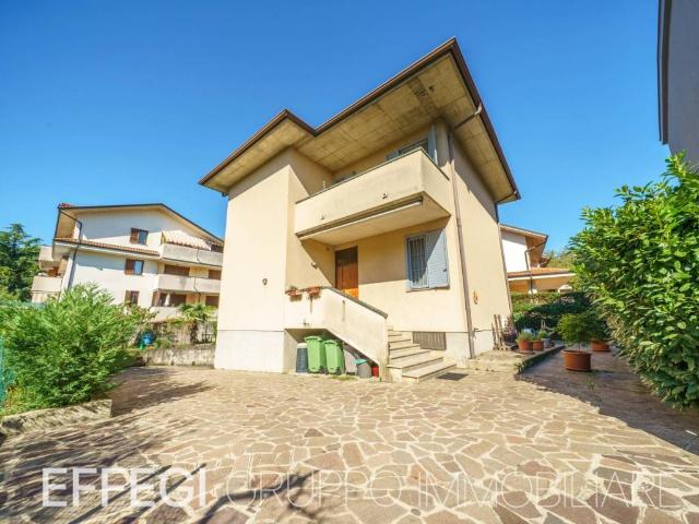 Villa in vendita a Vignate MI