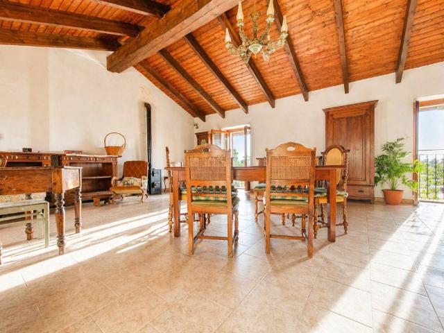 Villa in vendita a Vignale Monferrato AL