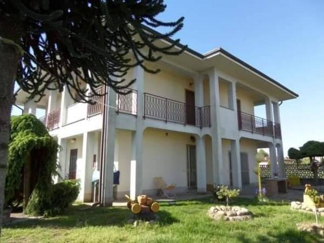 Villa in vendita a Villata VC