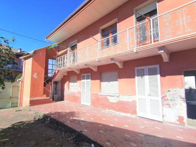 Villa in vendita a Villata VC