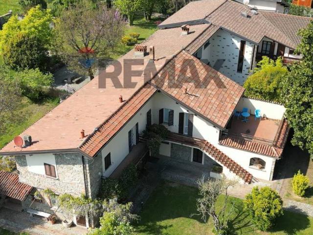Villa in vendita a Villa d'Adda BG