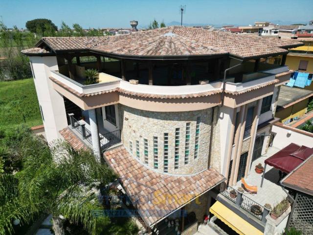 Villa in vendita a Villa di Briano CE