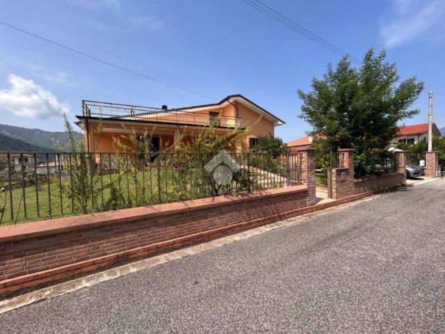 Villa in vendita a Villa Latina FR