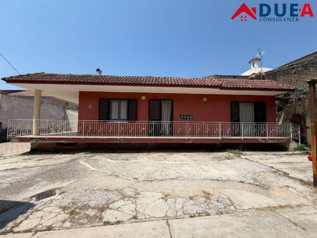 Villa in vendita a Villa Literno CE