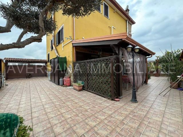 Villa in vendita a Villa Literno CE