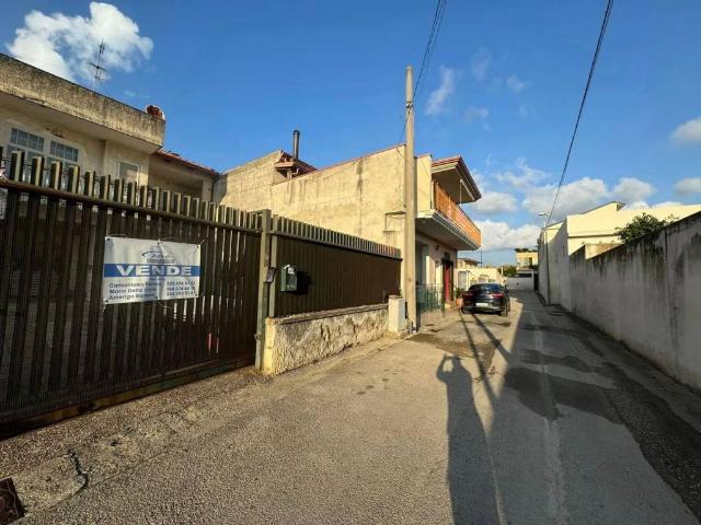 Villa in vendita a Villa Literno CE