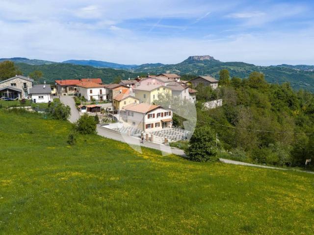 Villa in vendita a Villa Minozzo RE