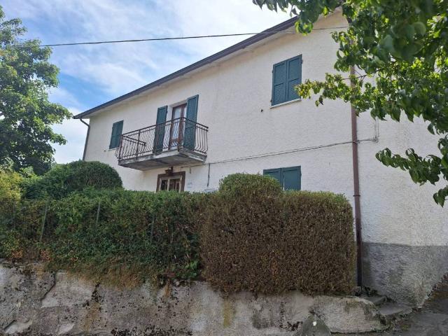 Villa in vendita a Villa Minozzo RE