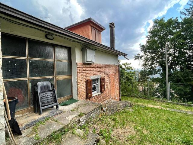 Villa in vendita a Villa Minozzo RE