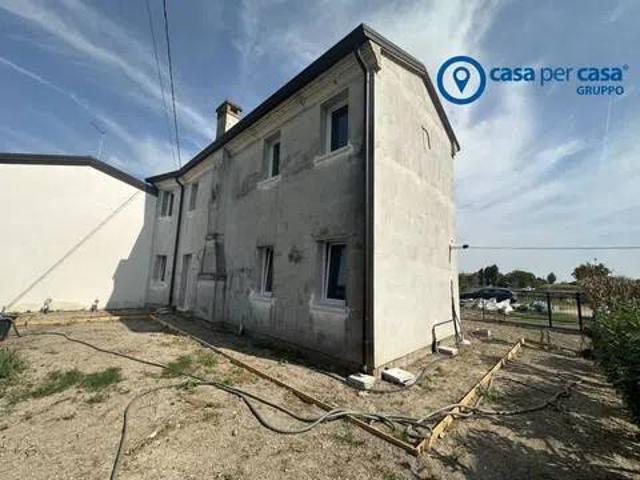 Villa in vendita a Villadose RO