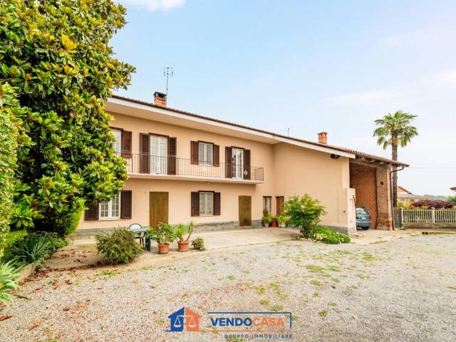 Villa in vendita a Villafalletto CN