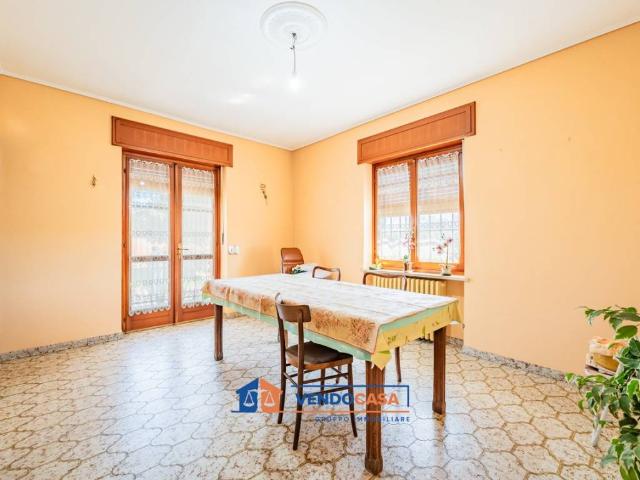 Villa in vendita a Villafalletto CN