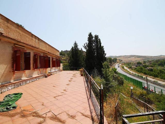 Villa in vendita a Villafrati PA