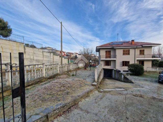 Villa in vendita a Villafranca d'Asti AT