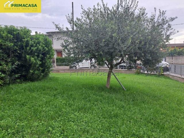 Villa in vendita a Villafranca di Verona VR