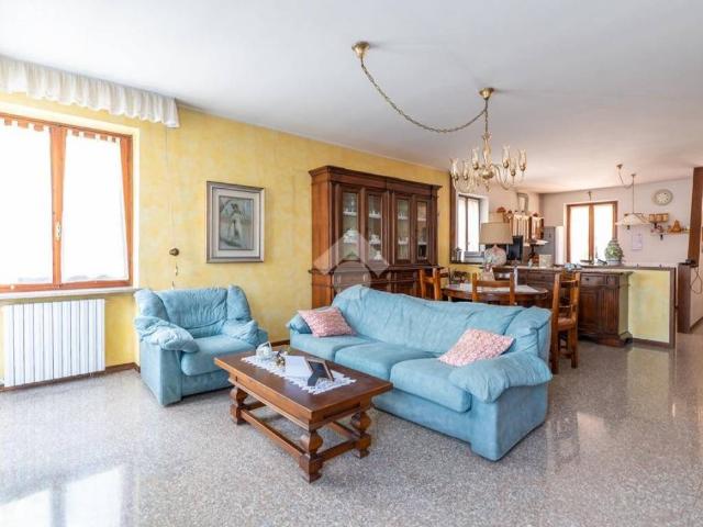 Villa in vendita a Villafranca di Verona VR