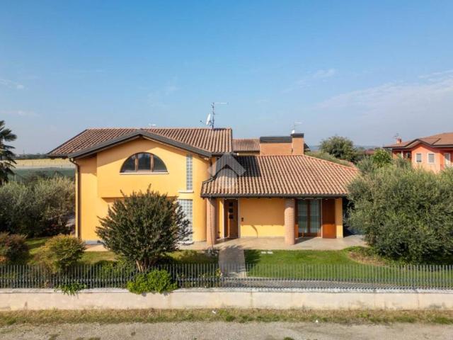 Villa in vendita a Villafranca di Verona VR